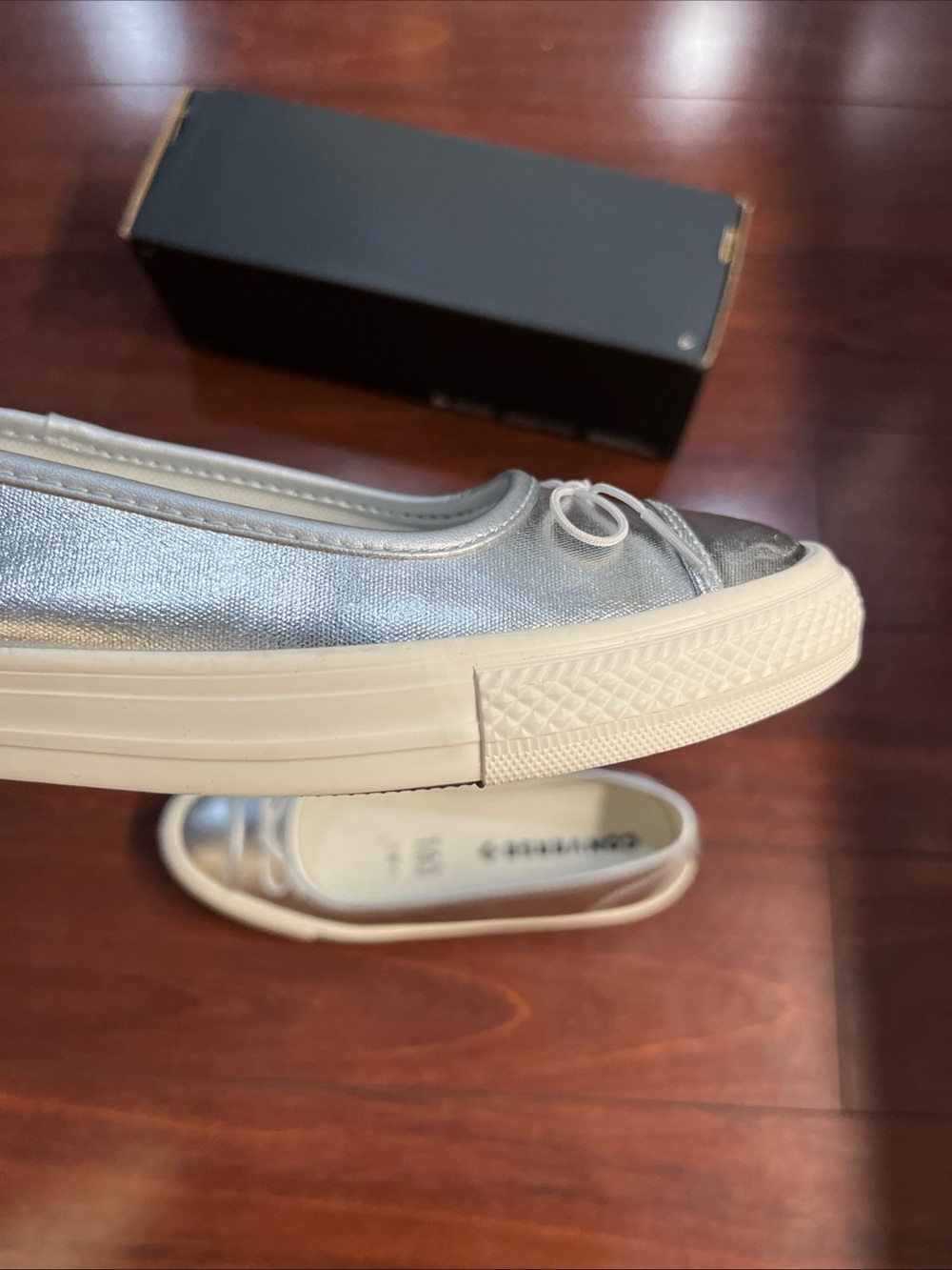 Womens 8 Converse Dainty Ballerina Slip On Silver Metallic New A14492C HALF BOX - Picture 12 of 16
